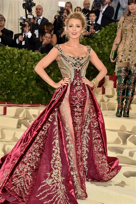 designer dresses for red carpet